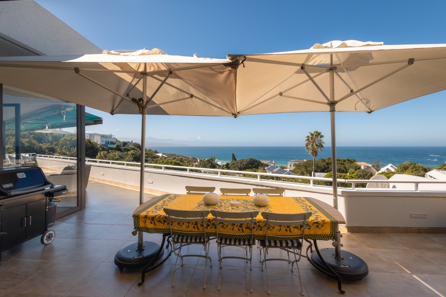 4 Bedroom Property for Sale in Hobie Beach Western Cape